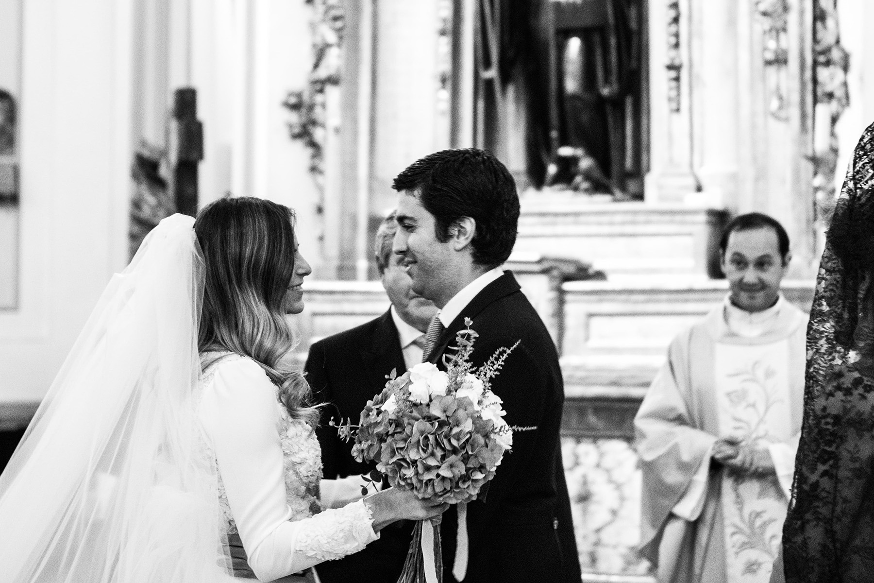La boda de Nuria y Emiliano en Madrid